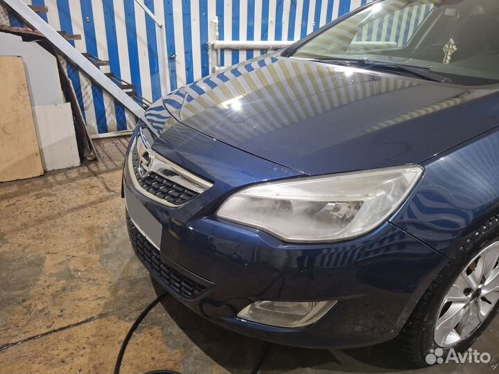 Opel Astra 1.6 МТ, 2011, 164 000 км