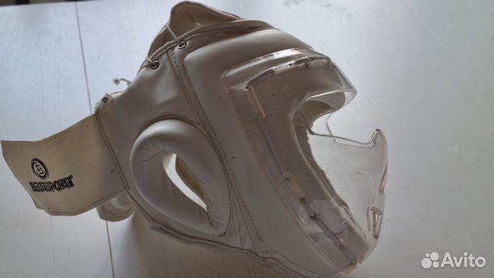 Шлем защитный для каратэ