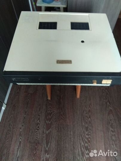 Воздухоочититель для кухонь эектрииеский бытовой