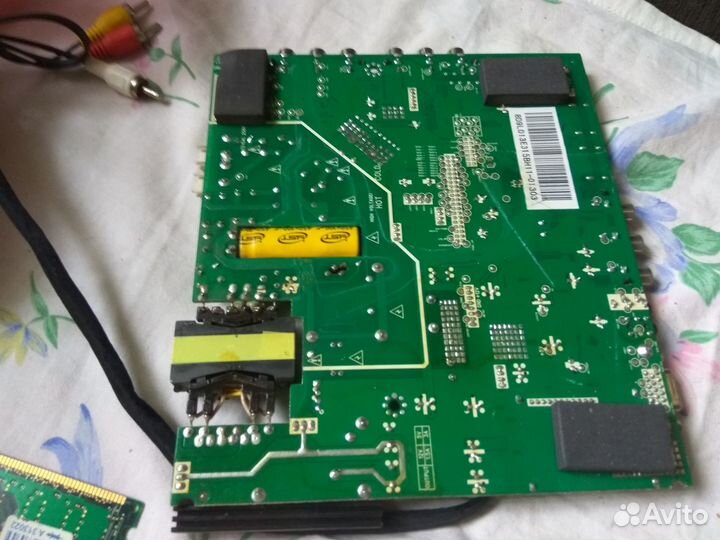 Материнская плата