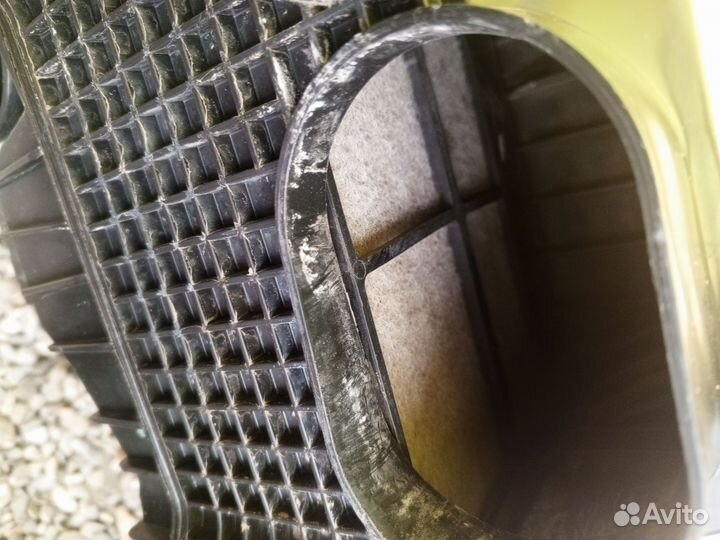 Корпус воздушного фильтра LADA Largus