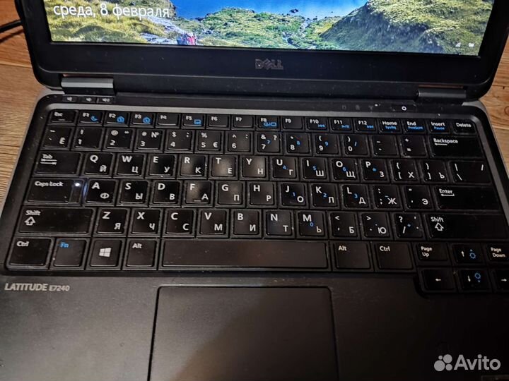 Dell latitude e7240 8gb m2 256 i5