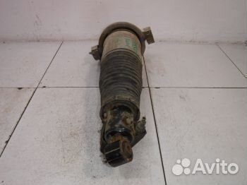 Пневмоамортизатор задний левый