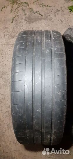 Michelin Pilot Super Sport 215/40 R18 89Y