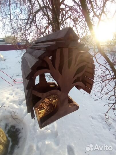 Кормушка для птиц