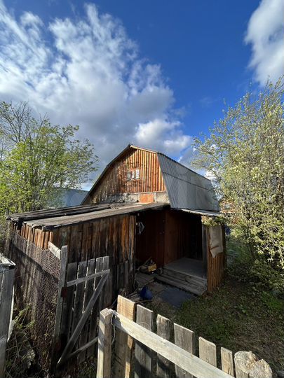 Дача 60 м² на участке 10 сот.