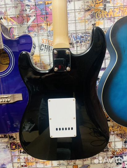 Электрогитара