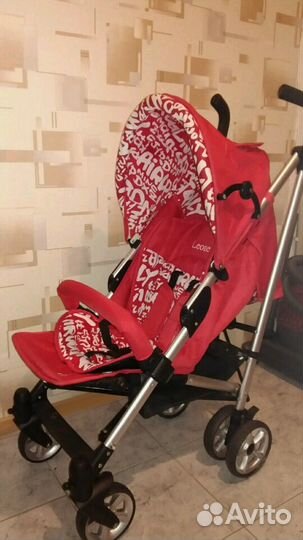 Прогулочная коляска