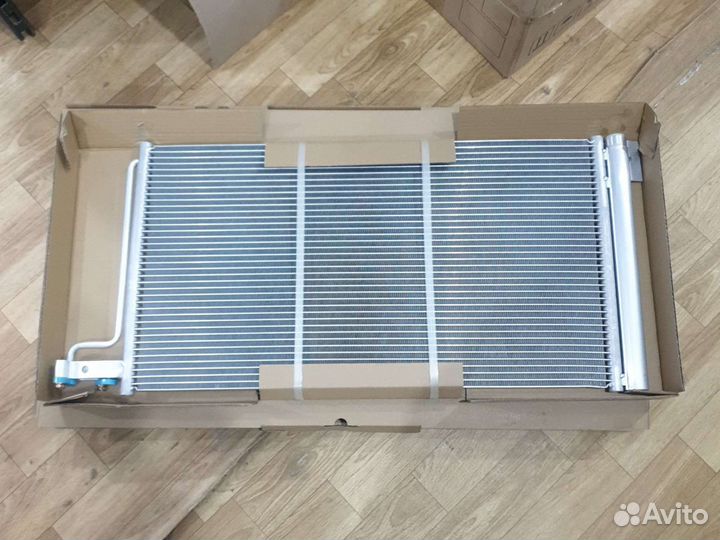 Радиатор кондиционера на форд 3