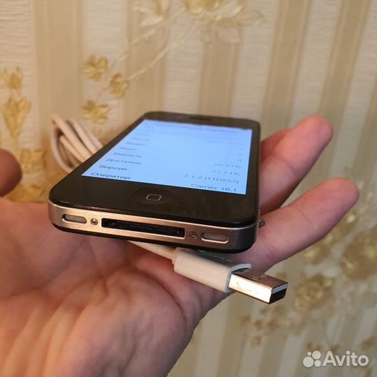 iPhone 4, 32 ГБ