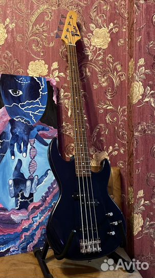 Бас гитара Flight