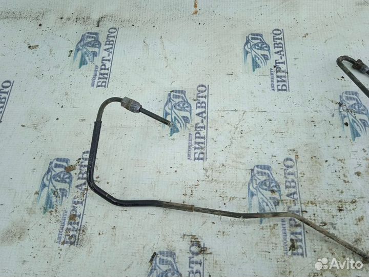 Трубка тормозная перед. правая Renault Duster I (2010—2015)