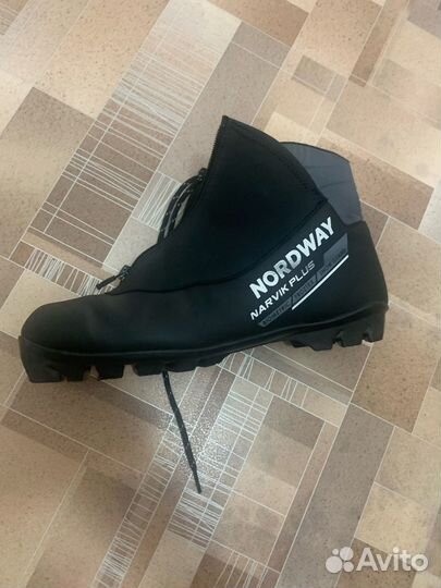 Лыжные ботинки nordway 43-44 размер