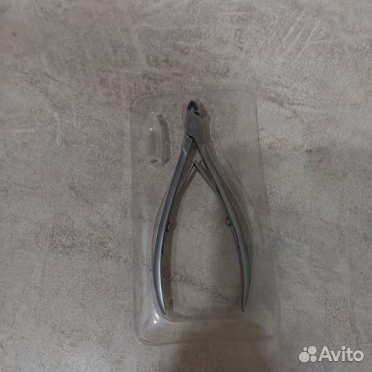 Кусачки для маникюра