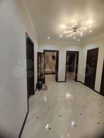 2-к. квартира, 64 м², 6/16 эт.