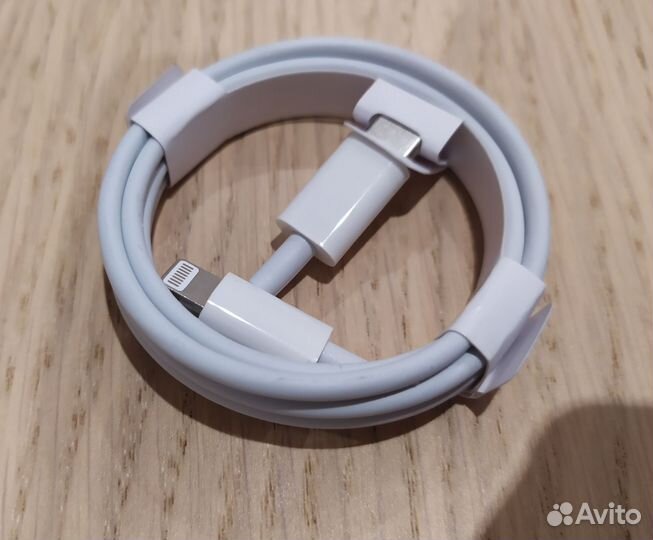 Провод для быстрой зарядки iPhone