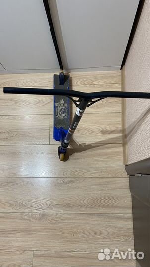 Трюковой самокат xaos revered