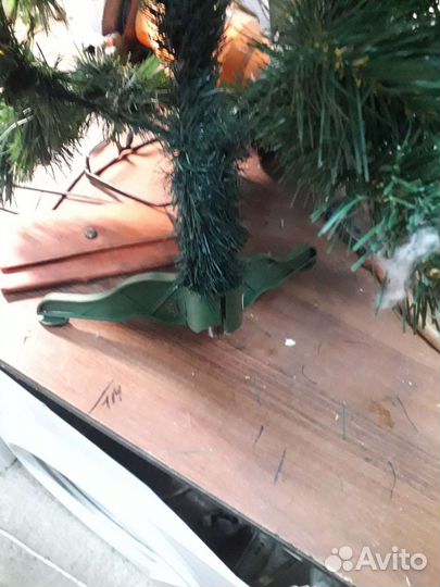 Елка искусственная