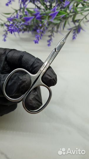 Маникюрные инструменты. Кусачки. Ножницы