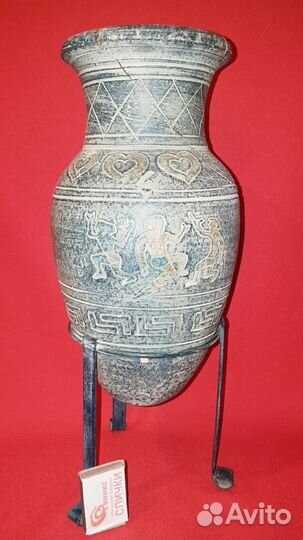Ваза глиняная из Египта