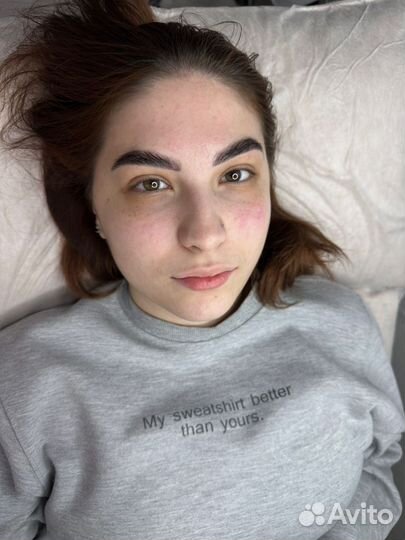 Брови модель