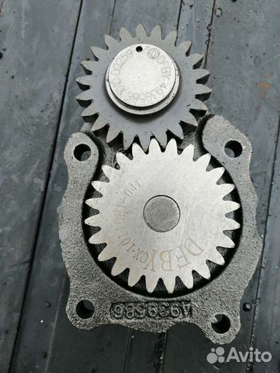 Масляный насос на Cummins 4lSBe