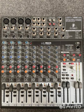 Микшерный пульт behringer xenyx X1622USB