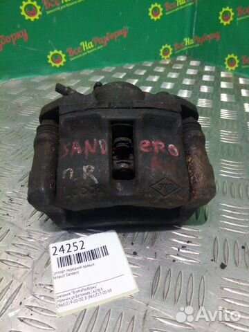 Суппорт передний правый Renault Sandero