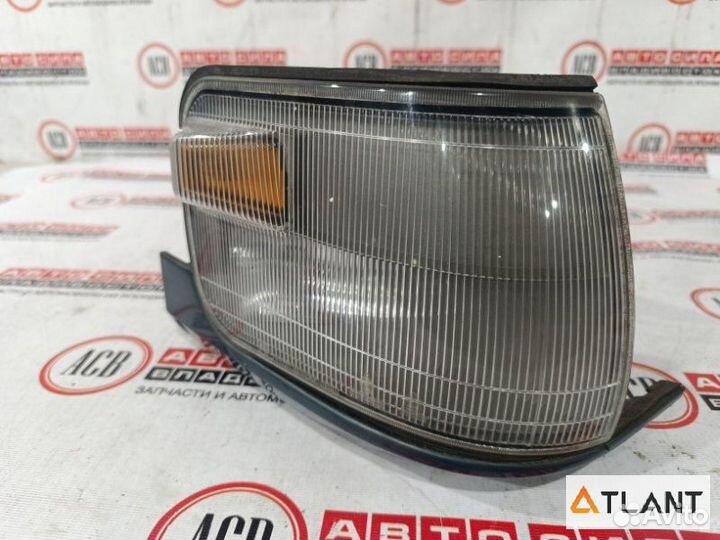 Габарит правый mitsubishi delica