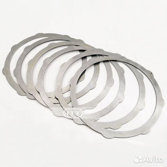 Прижимная пластина гидромотора Hitachi/zx210