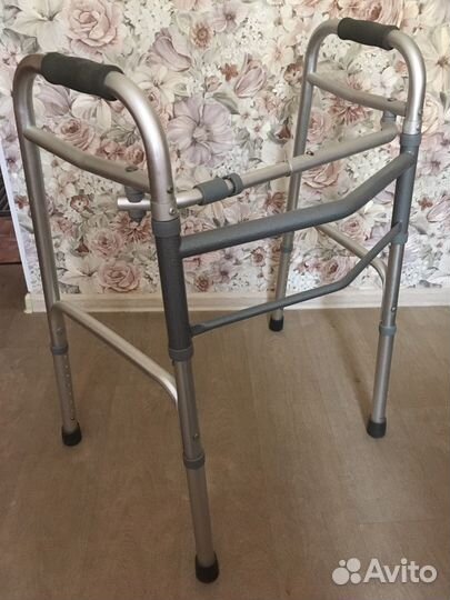 Ходунки для взрослых