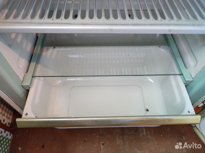 Ретро холодильник Орск, 1963г