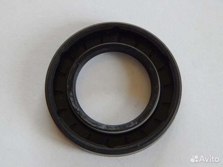 Сальник бака 25*42*7 арт. 05AG023