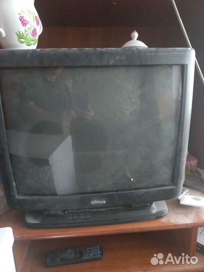 Телевизор