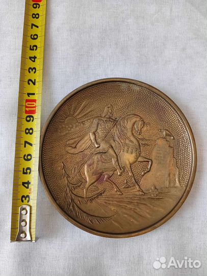 Винтажные тарелки