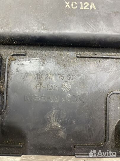 Корпус воздушного фильтра Nissan Teana