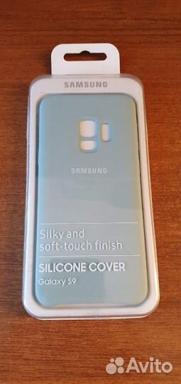 Чехлы на телефоны