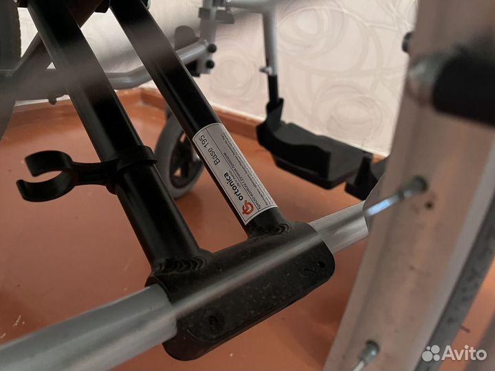 Инвалидная коляска