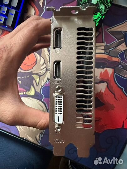 Видеокарта RX550