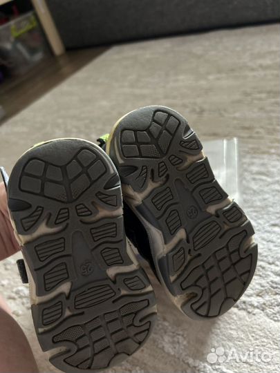 Ботинки демисезонные для мальчика 25