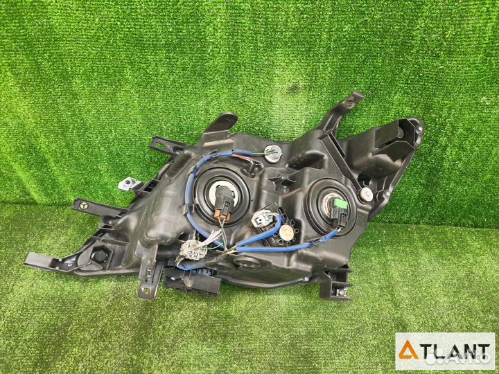 Фара передняя правая nissan serena