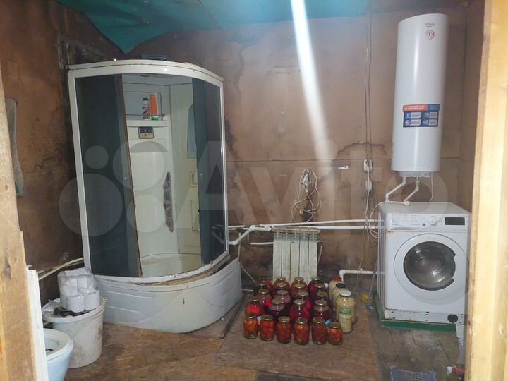 Дом 87,3 м² на участке 9,77 га