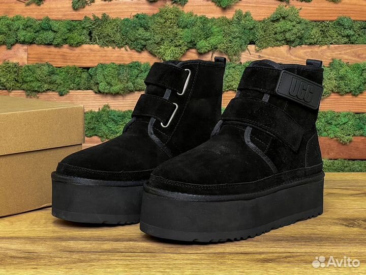 UGG Neumel Platform Black