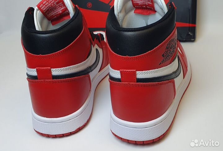 Nike Air Jordan 1 Retro High OG Chicago lost found