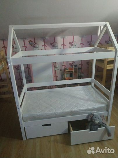 Кровать-домик 