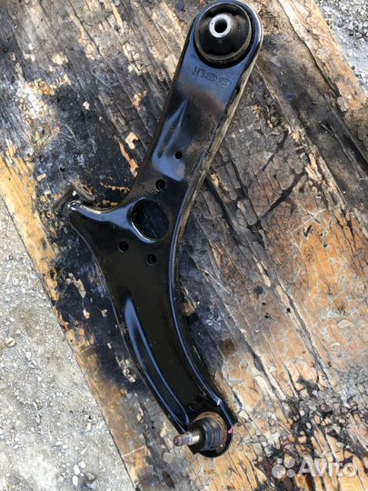 Рычаги передней подвески Hyundai Solaris / Kia Rio