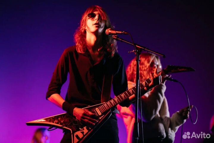 Репетитор по игре на гитаре онлайн и оффлайн