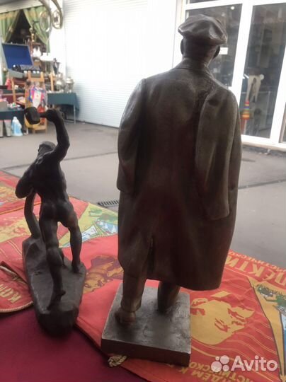 Статуэтка Ленин