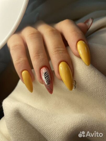 Мастер маникюра/педикюра