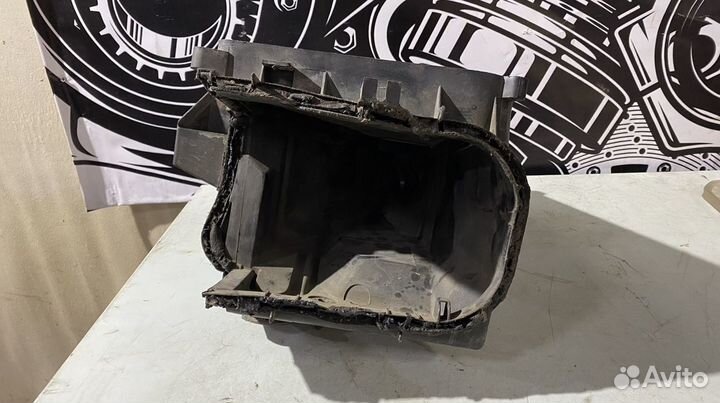 Корпус салонного фильтра Mercedes W140